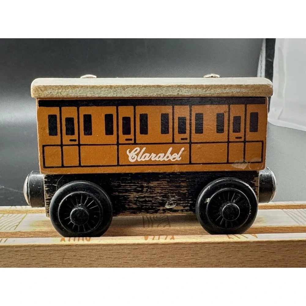 Clarabel Passenger Car Thomas Wooden Railway Vtg 2003 Train Engine Gullane‎